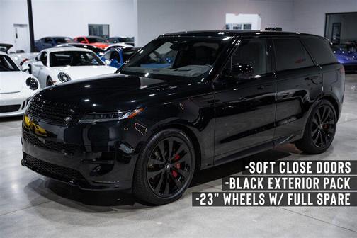 2025 Land Rover Range Rover Sport SE