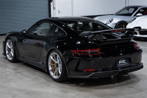 Black 2018 Porsche 911 GT3