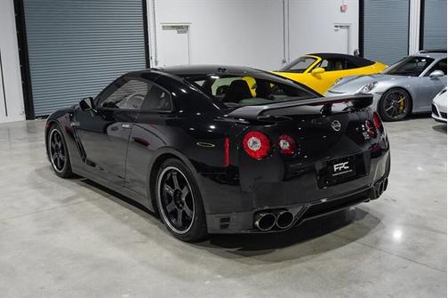 2013 Nissan GT-R Black Edition