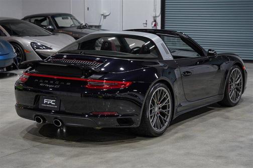 2018 Porsche 911 Targa 4S