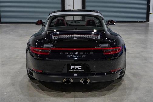2018 Porsche 911 Targa 4S