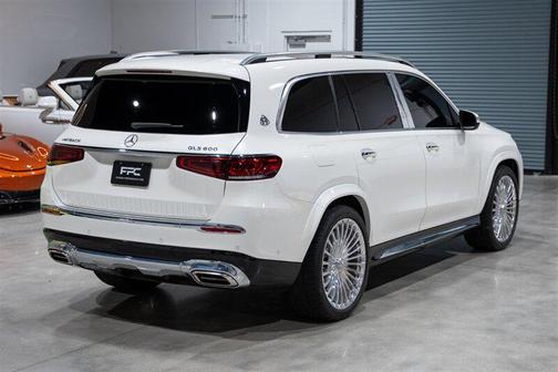 2022 Mercedes-Benz Maybach GLS 600 4MATIC