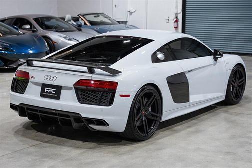 2017 Audi R8 5.2 V10 plus
