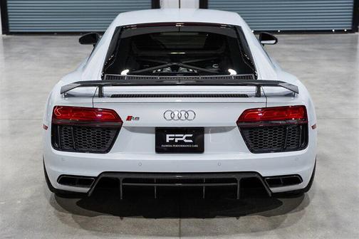2017 Audi R8 5.2 V10 plus