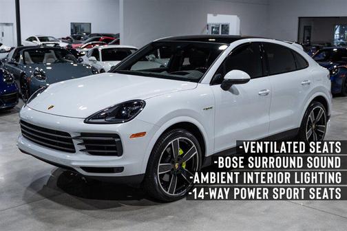 Carrara White Metallic 2023 Porsche Cayenne Cayenne E-Hybrid Platinum Edition