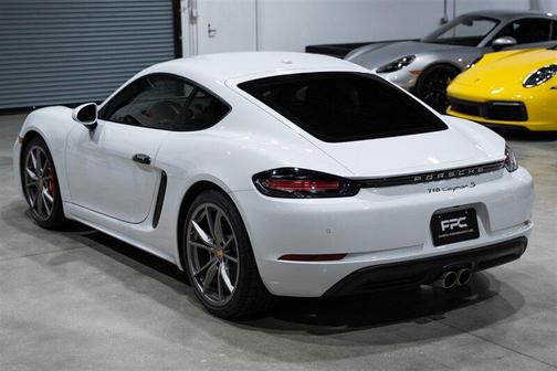 2019 Porsche 718 Cayman S