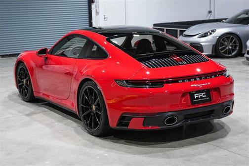 2020 Porsche 911 Carrera S