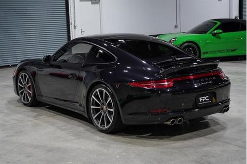 2014 Porsche 911 Carrera 4S