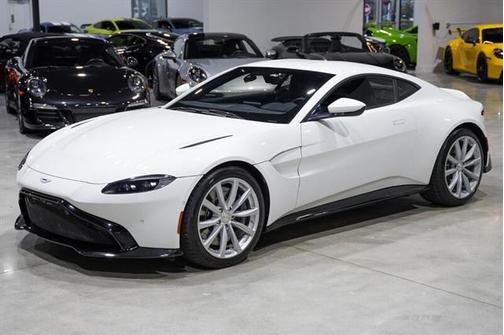 2020 Aston Martin Vantage Base
