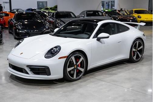 2020 Porsche 911 Carrera 4S
