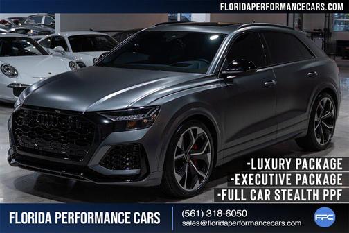 Daytona Gray Pearl Effect 2022 Audi RS Q8 4.0T