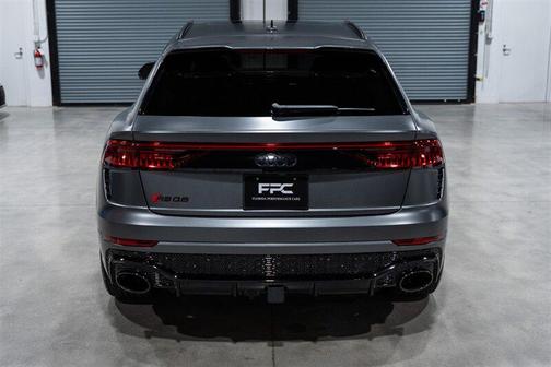Daytona Gray Pearl Effect 2022 Audi RS Q8 4.0T