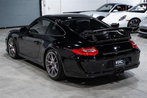 Black 2010 Porsche 911 GT3
