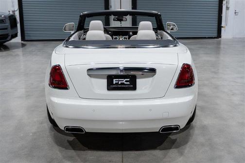 2016 Rolls-Royce Dawn