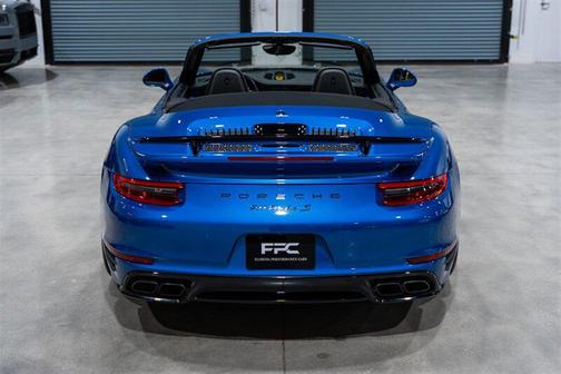 2017 Porsche 911 Turbo S