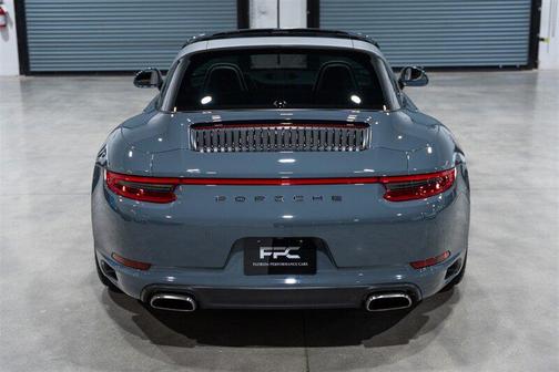 Graphite Blue Metallic 2017 Porsche 911 Targa 4