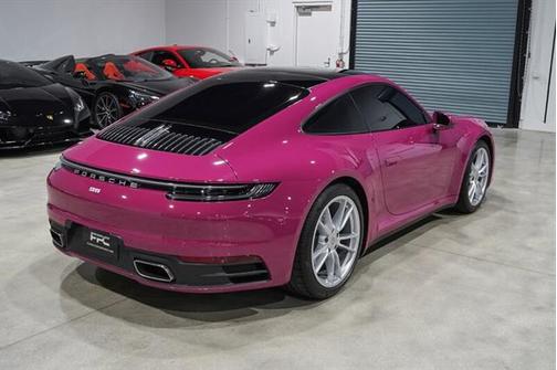 2024 Porsche 911 Carrera