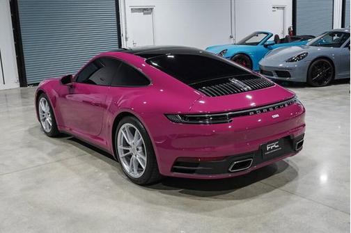 2024 Porsche 911 Carrera