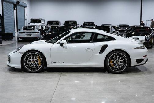 2014 Porsche 911 Turbo S