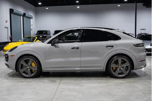 2021 Porsche Cayenne Turbo