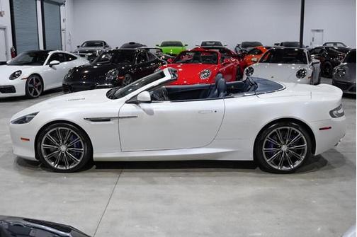 2013 Aston Martin DB9 Volante