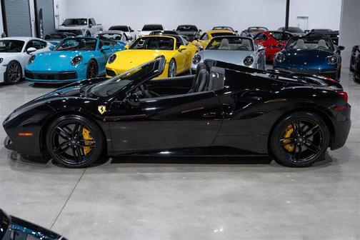 2018 Ferrari 488 Spider Base