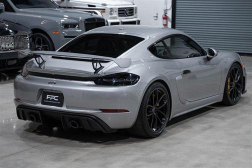 2020 Porsche 718 Cayman GT4