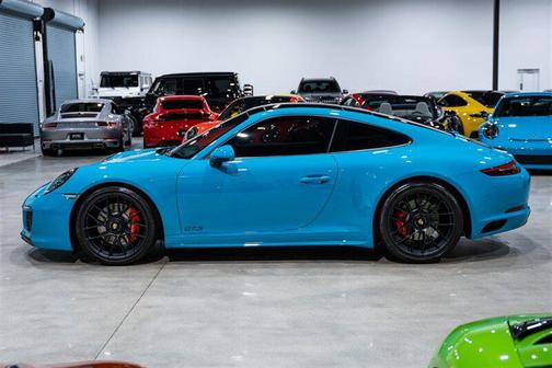 2018 Porsche 911 Carrera GTS