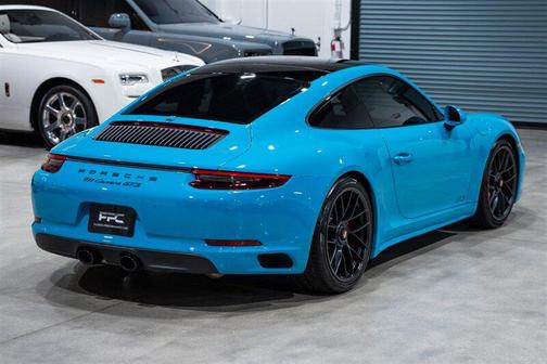 2018 Porsche 911 Carrera GTS