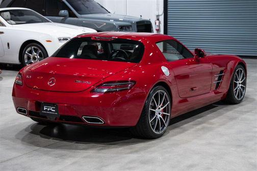 2012 Mercedes-Benz SLS AMG Base