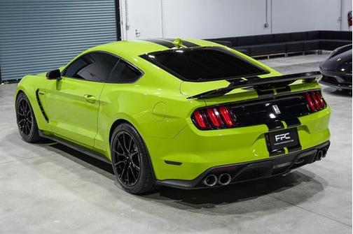 2020 Ford Shelby GT350 Base