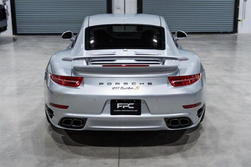 2014 Porsche 911 Turbo S
