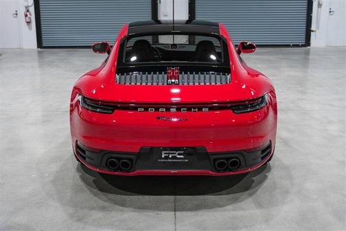 2024 Porsche 911 Carrera