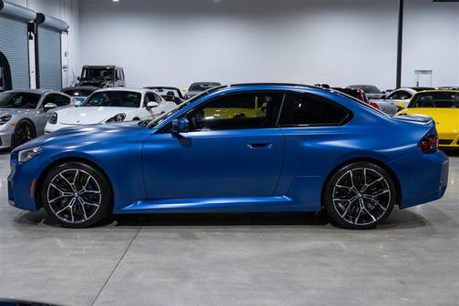 2024 BMW M2 Base (M6)