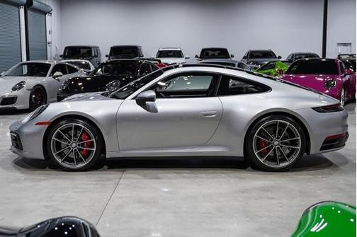 2020 Porsche 911 Carrera S
