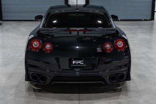 Jet Black Pearl 2021 Nissan GT-R Premium Dual-clutch 6-Speed Transmission