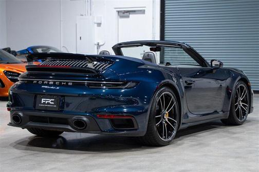 2021 Porsche 911 Turbo S