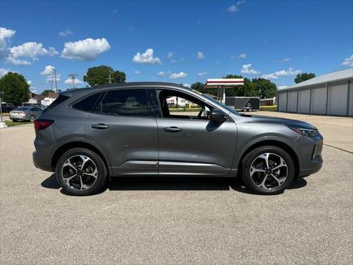 2023 Ford Escape ST-Line Elite