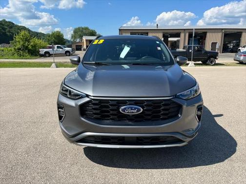 2023 Ford Escape ST-Line Elite