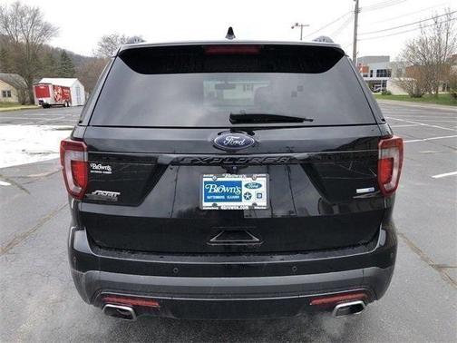 Photo 4 of 27 of 2017 Ford Explorer sport