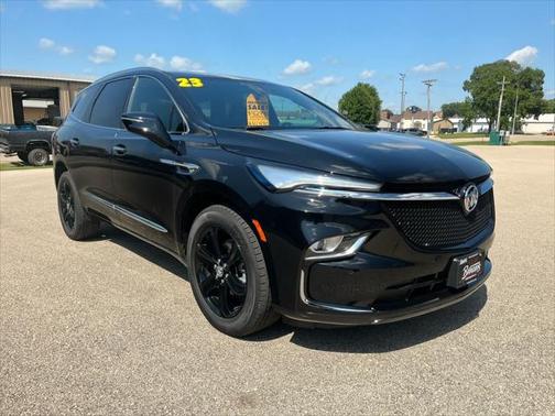 2023 Buick Enclave Essence AWD