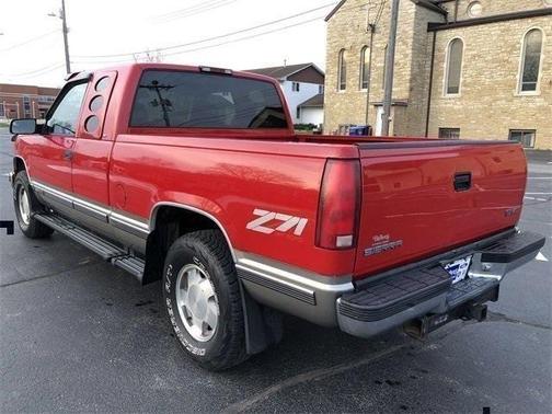 Photo 3 of 18 of 1998 GMC Sierra 1500 SLT