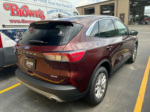 2021 Ford Escape SE
