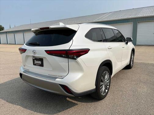 2021 Toyota Highlander Platinum