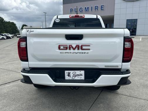 Summit White 2024 GMC Canyon Elevation