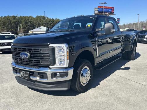 AGATE BLACK 2024 Ford F-350 XL