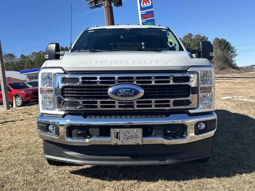 2025 Ford F-350 XLT