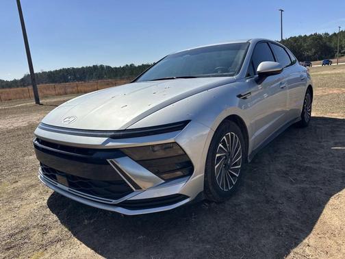 2024 Hyundai SONATA Hybrid SE