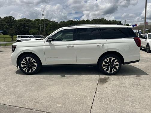 STAR WHITE MET TRI-COAT 2026 Ford Expedition Platinum