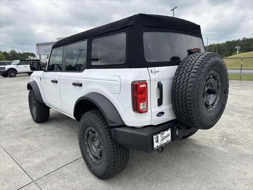 2025 Ford Bronco BASE 4 DOOR 4X4